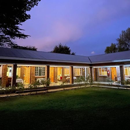 Village Lodge Harrismith Ngoại thất bức ảnh