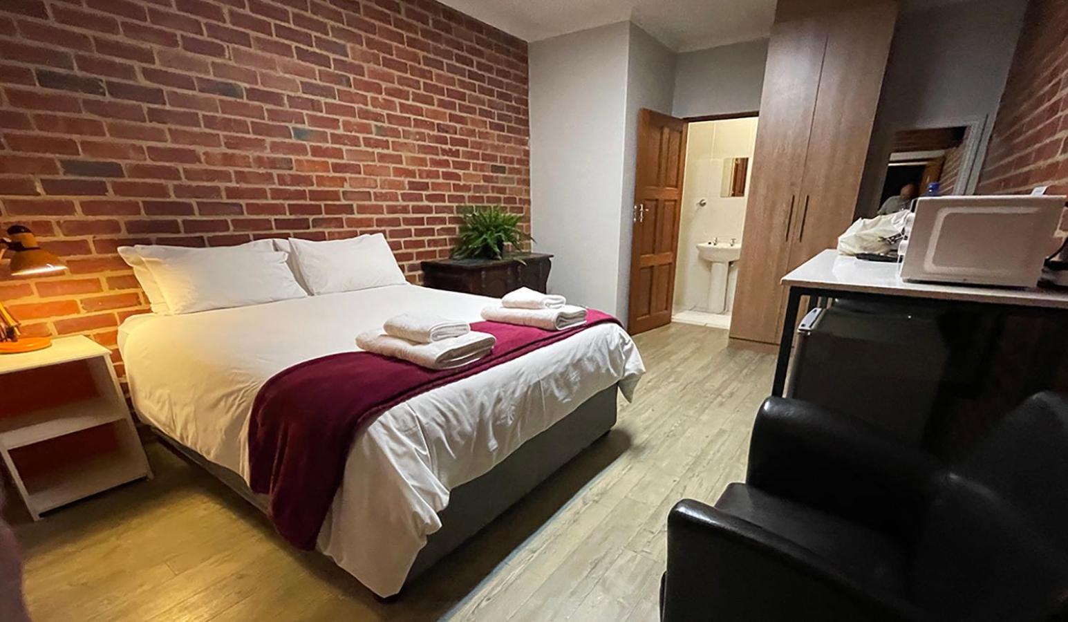 Village Lodge Harrismith Ngoại thất bức ảnh