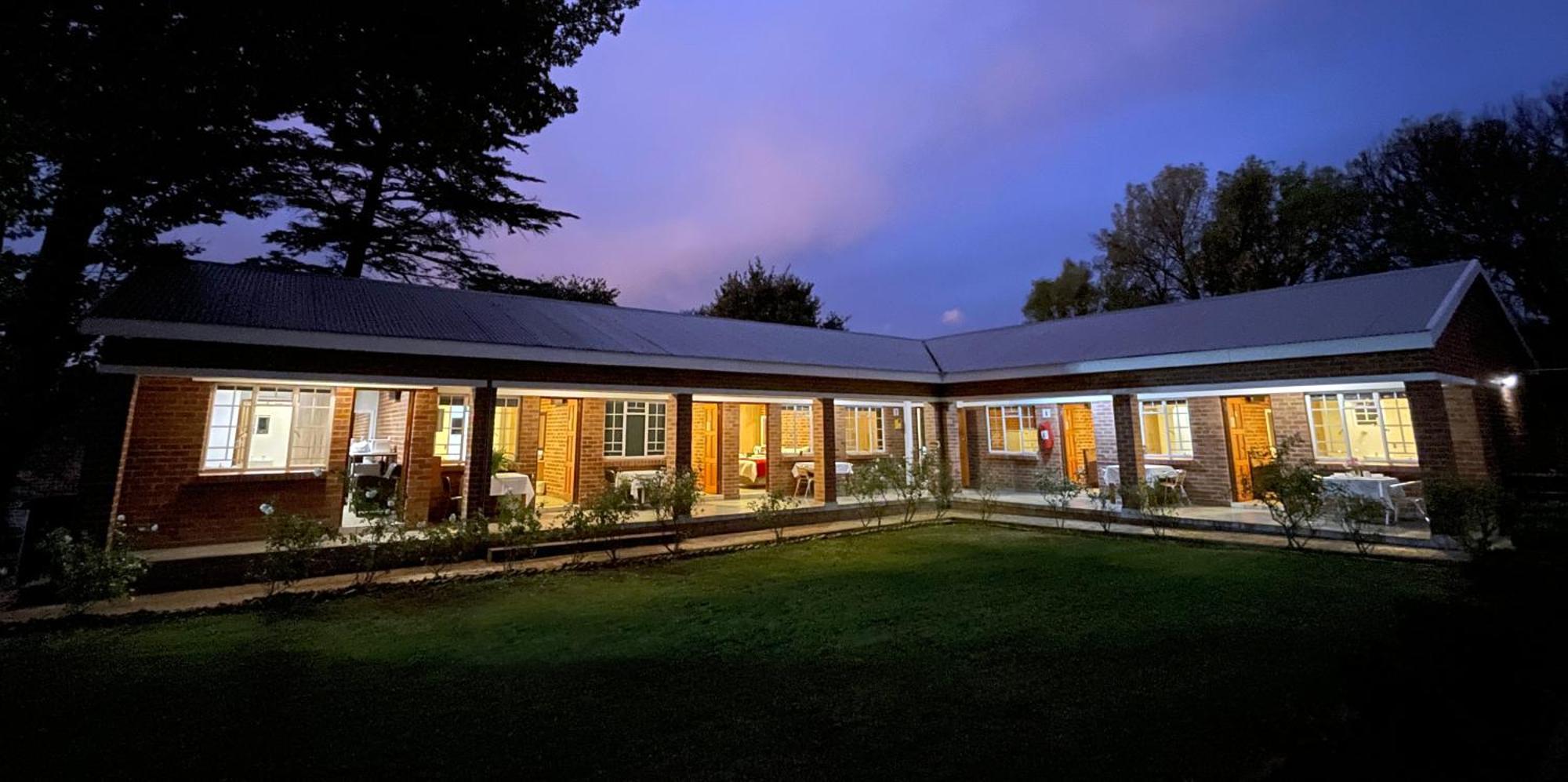 Village Lodge Harrismith Ngoại thất bức ảnh