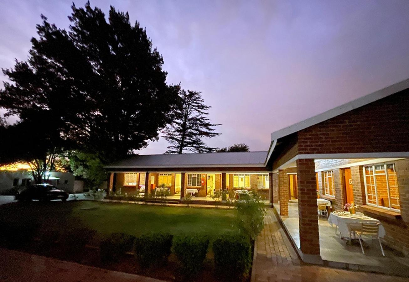 Village Lodge Harrismith Ngoại thất bức ảnh