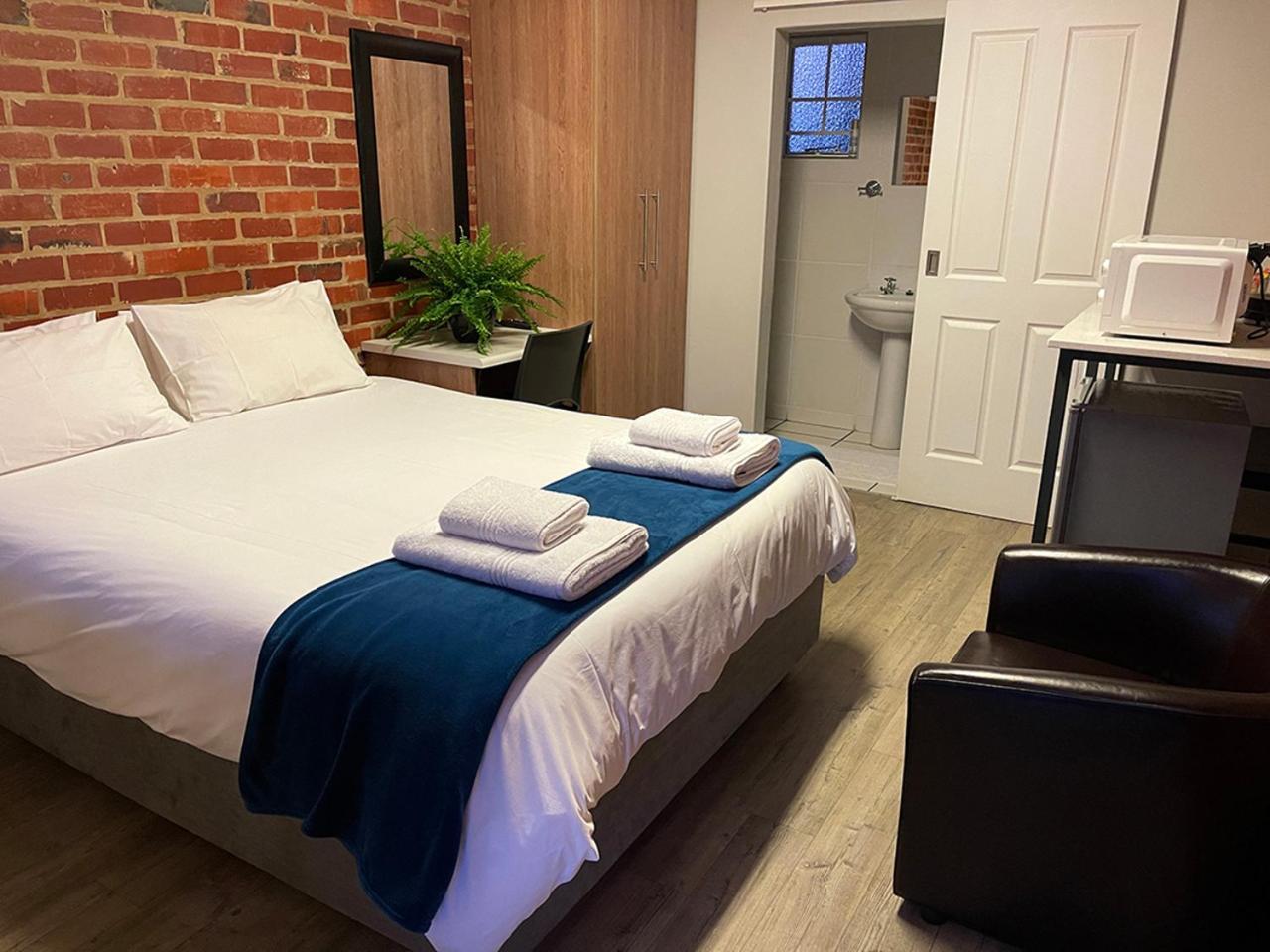 Village Lodge Harrismith Ngoại thất bức ảnh
