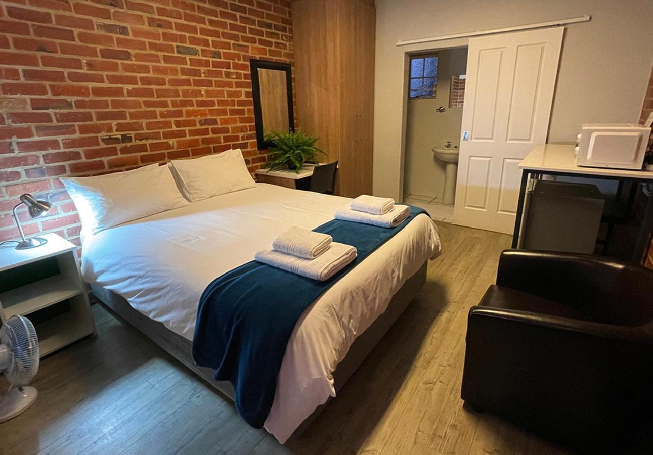 Village Lodge Harrismith Ngoại thất bức ảnh